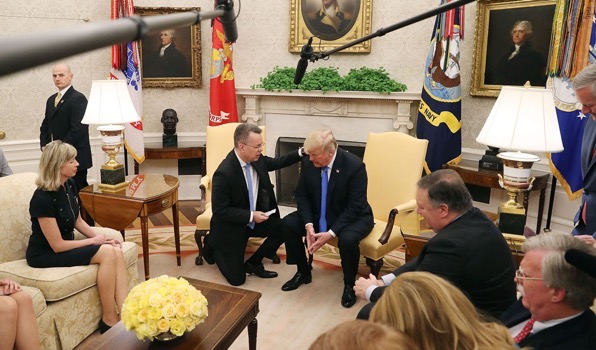 USA Pastor Andrew Brunson Trump Oval Office Mark Wilson Getty 1024 600