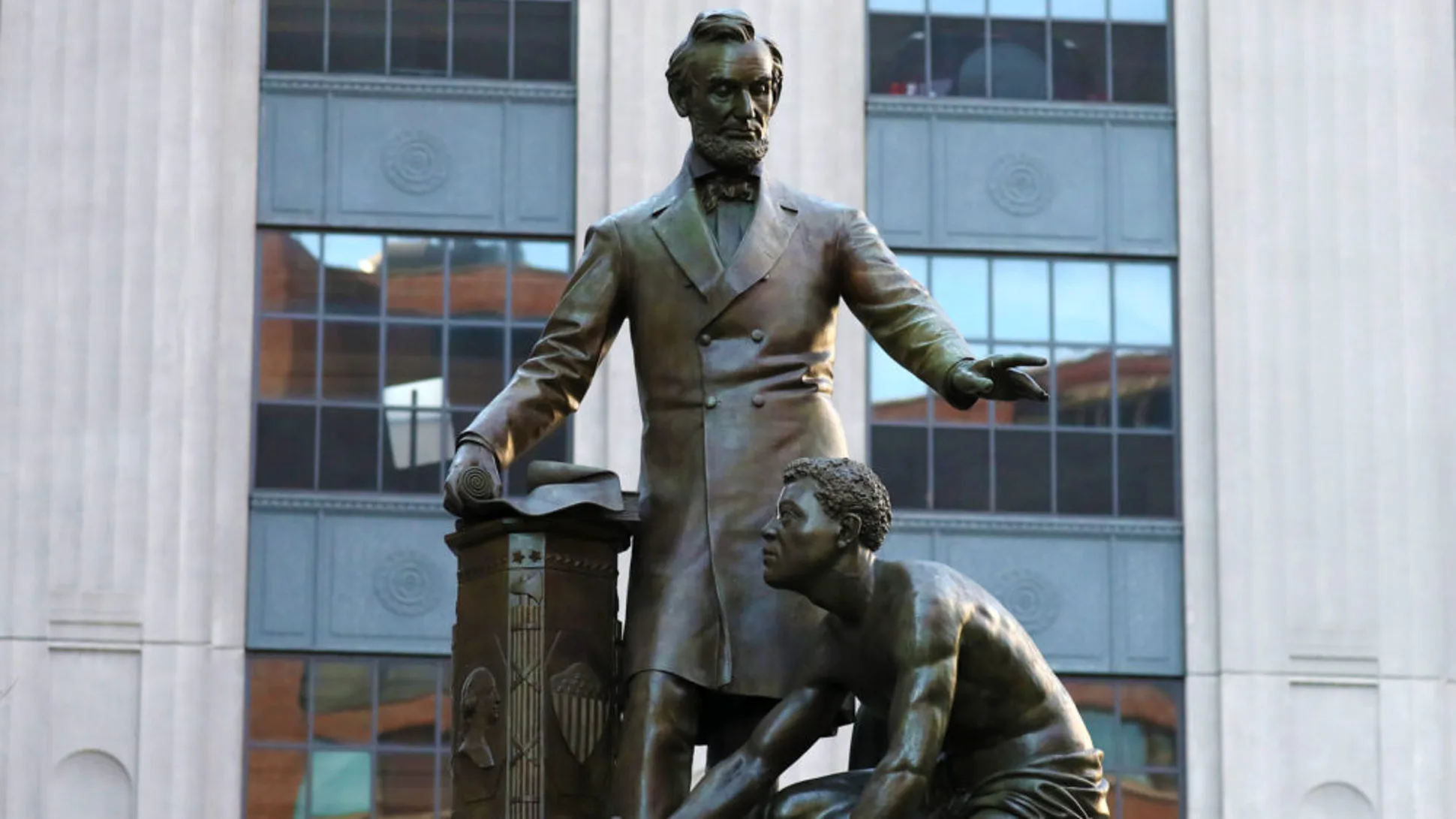 Abraham Lincoln scaled e1609370932176 jpg